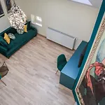Main Square Platan Loft Collection Διαμέρισμα Krasków