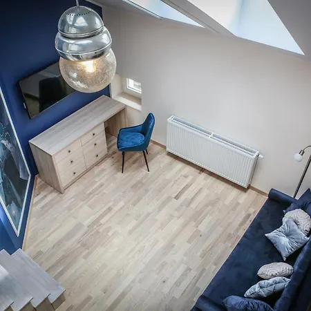 Appartement Main Square Platan Loft Collection