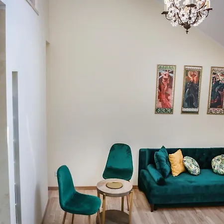 Appartamento Main Square Platan Loft Collection