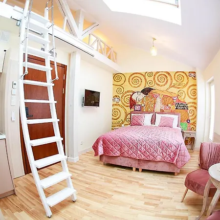 Appartement Main Square Platan Loft Collection *