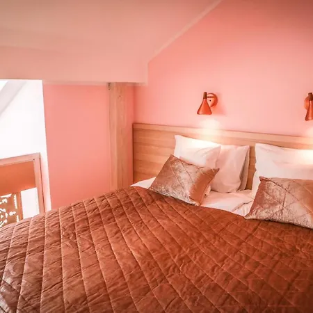 Appartamento Main Square Platan Loft Collection *