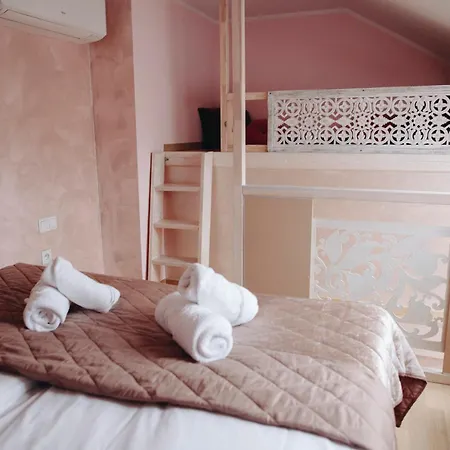 Апартаменты Main Square Platan Loft Collection