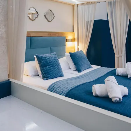 Апартаменты Main Square Platan Loft Collection *