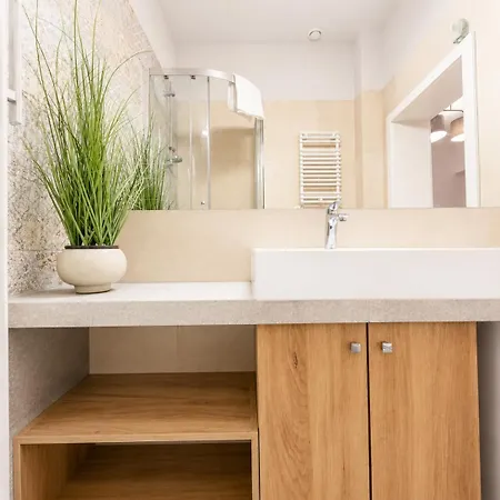 Appartement Main Square Platan Loft Collection *