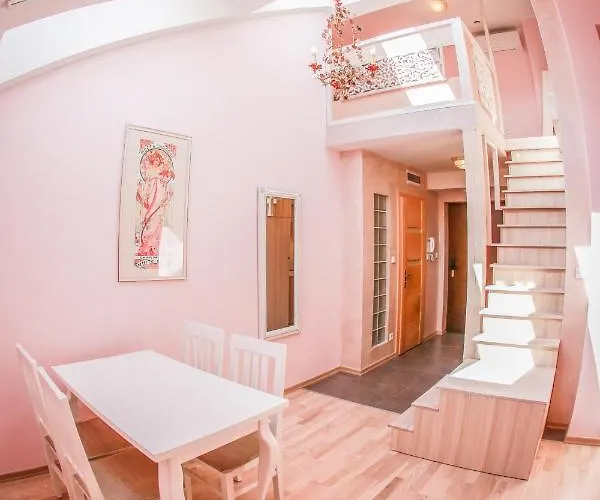 Appartamento Main Square Platan Loft Collection *