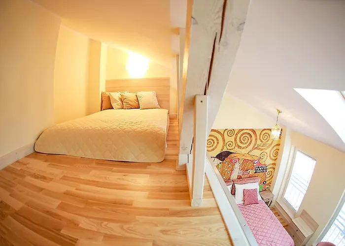 Appartamento Main Square Platan Loft Collection