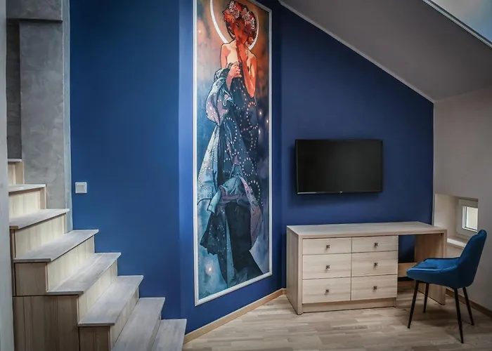 Main Square Platan Loft Collection